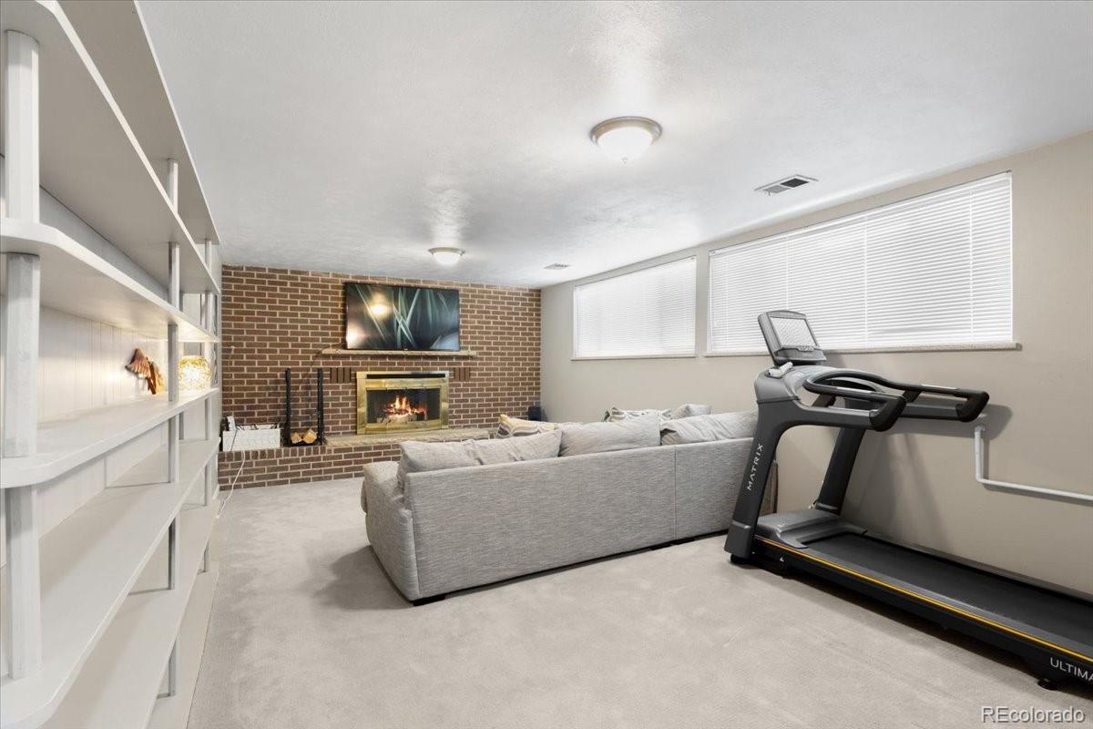 MLS Image #13 for 2502 s lima street,aurora, Colorado