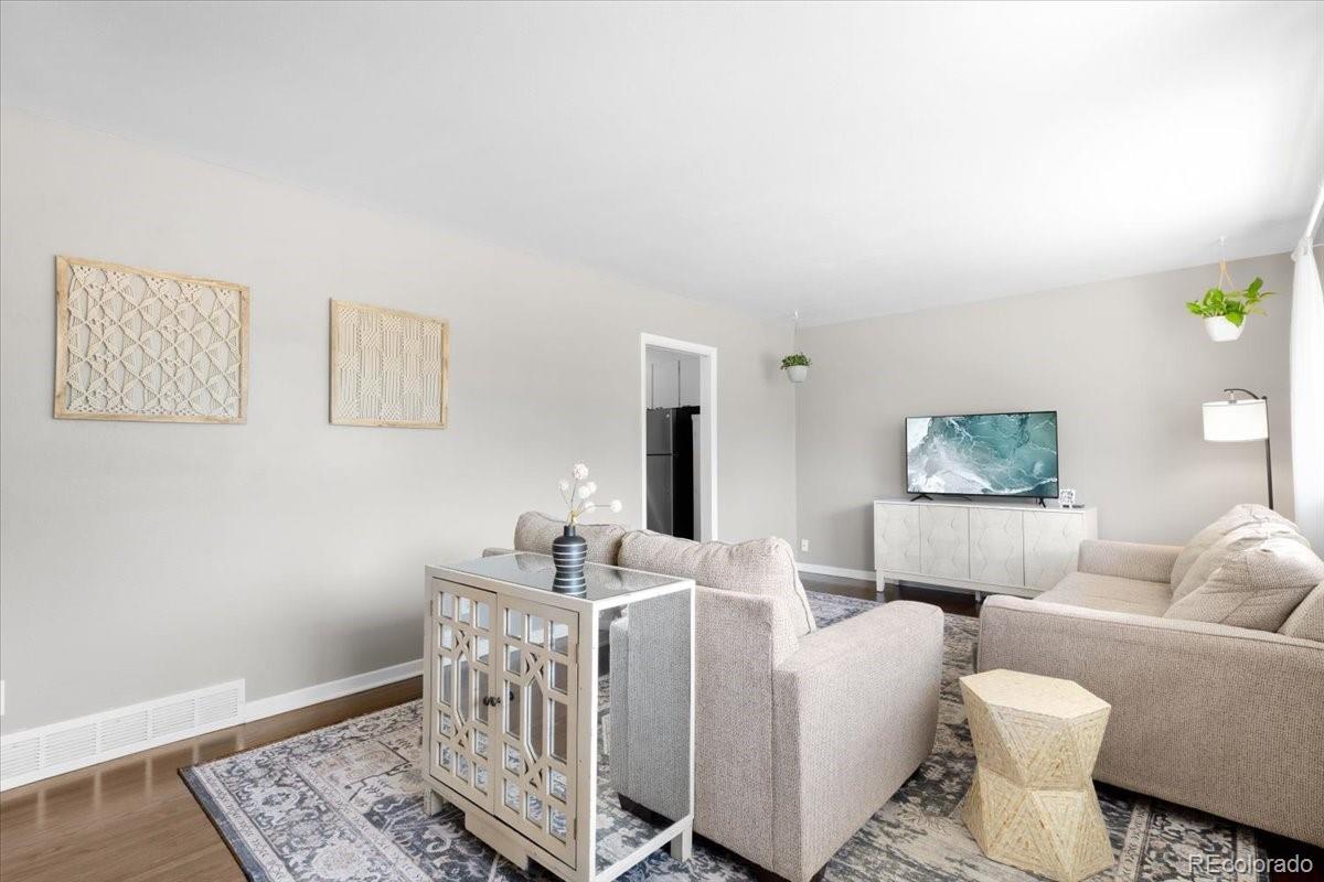 MLS Image #3 for 2502 s lima street,aurora, Colorado