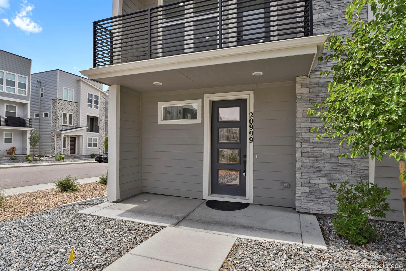 MLS Image #2 for 20999 e quincy drive,aurora, Colorado