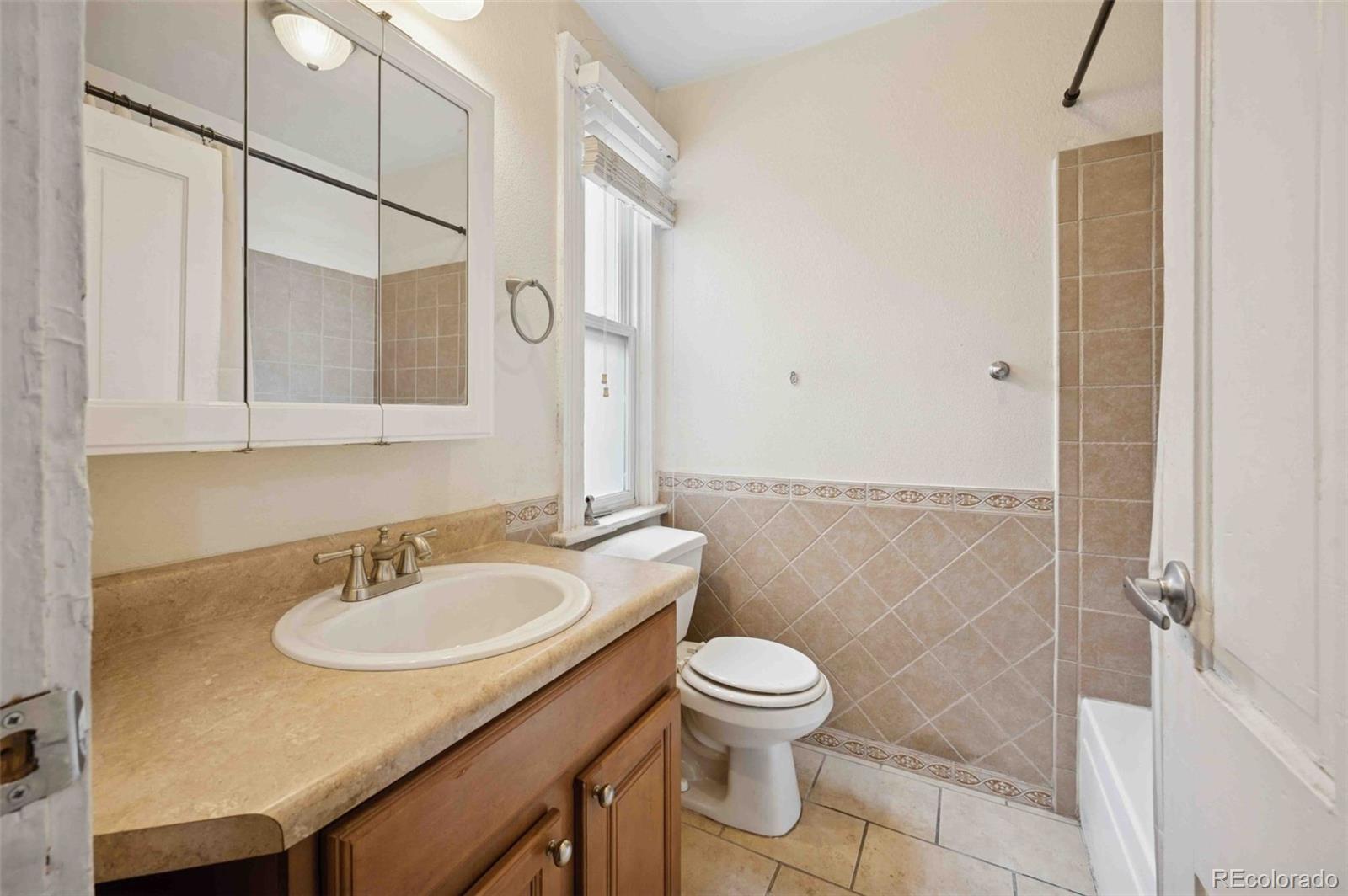 MLS Image #10 for 709  27th street,denver, Colorado