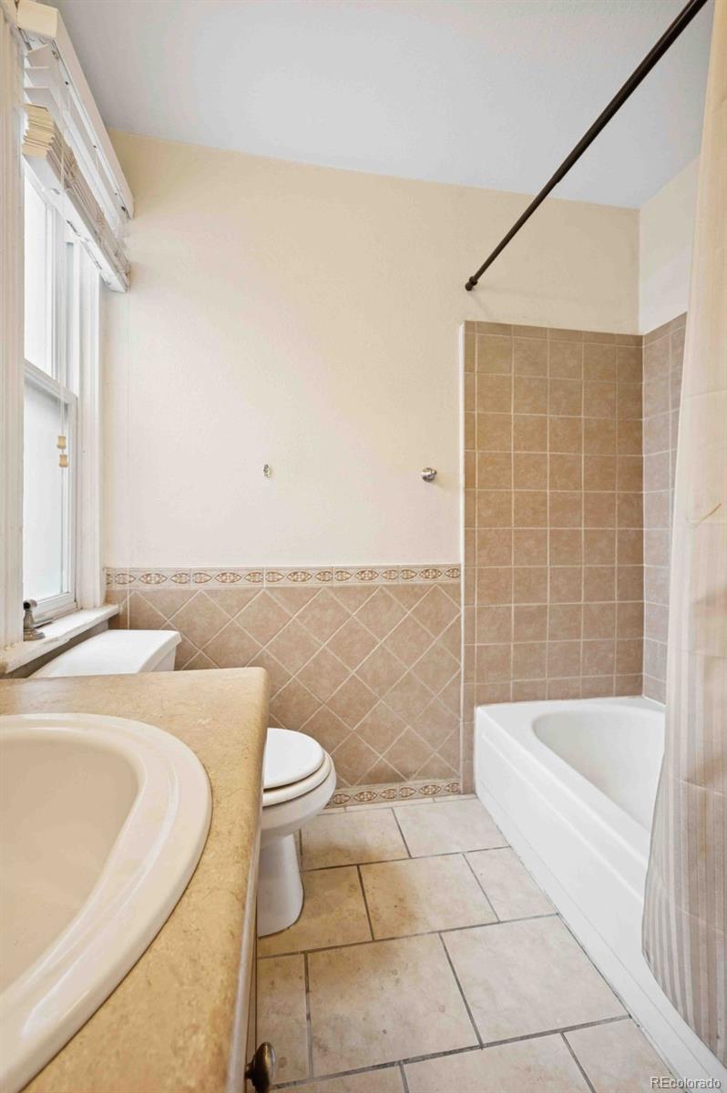MLS Image #11 for 709  27th street,denver, Colorado