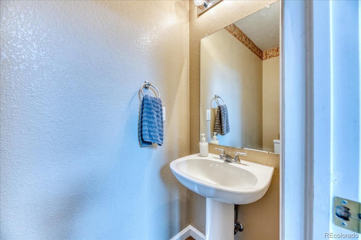 MLS Image #10 for 10191  sagecrest street,highlands ranch, Colorado
