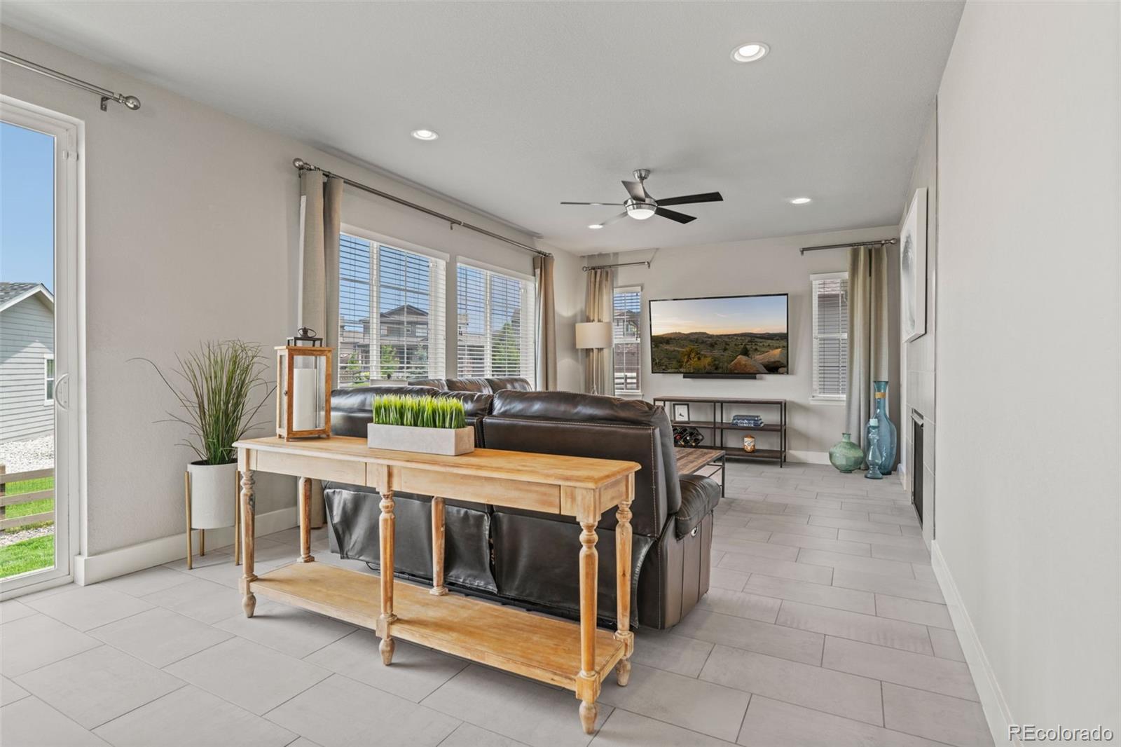 MLS Image #3 for 7380 s shady grove way,aurora, Colorado