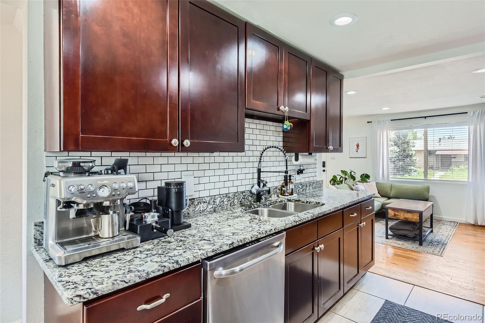 MLS Image #10 for 3775 s green court,englewood, Colorado
