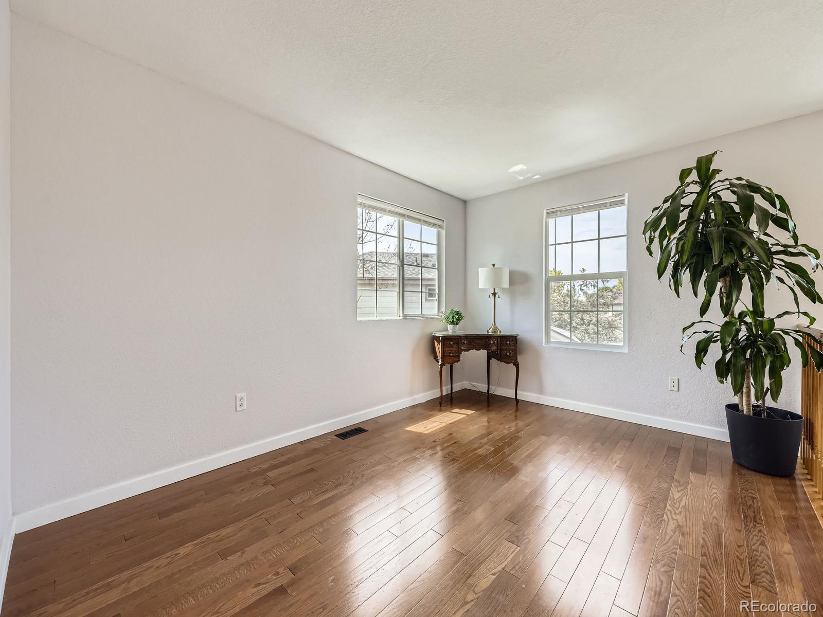 MLS Image #11 for 13244  kearney street,thornton, Colorado