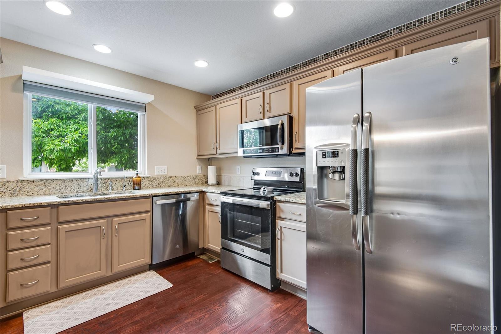 MLS Image #14 for 1179 s alton court,denver, Colorado