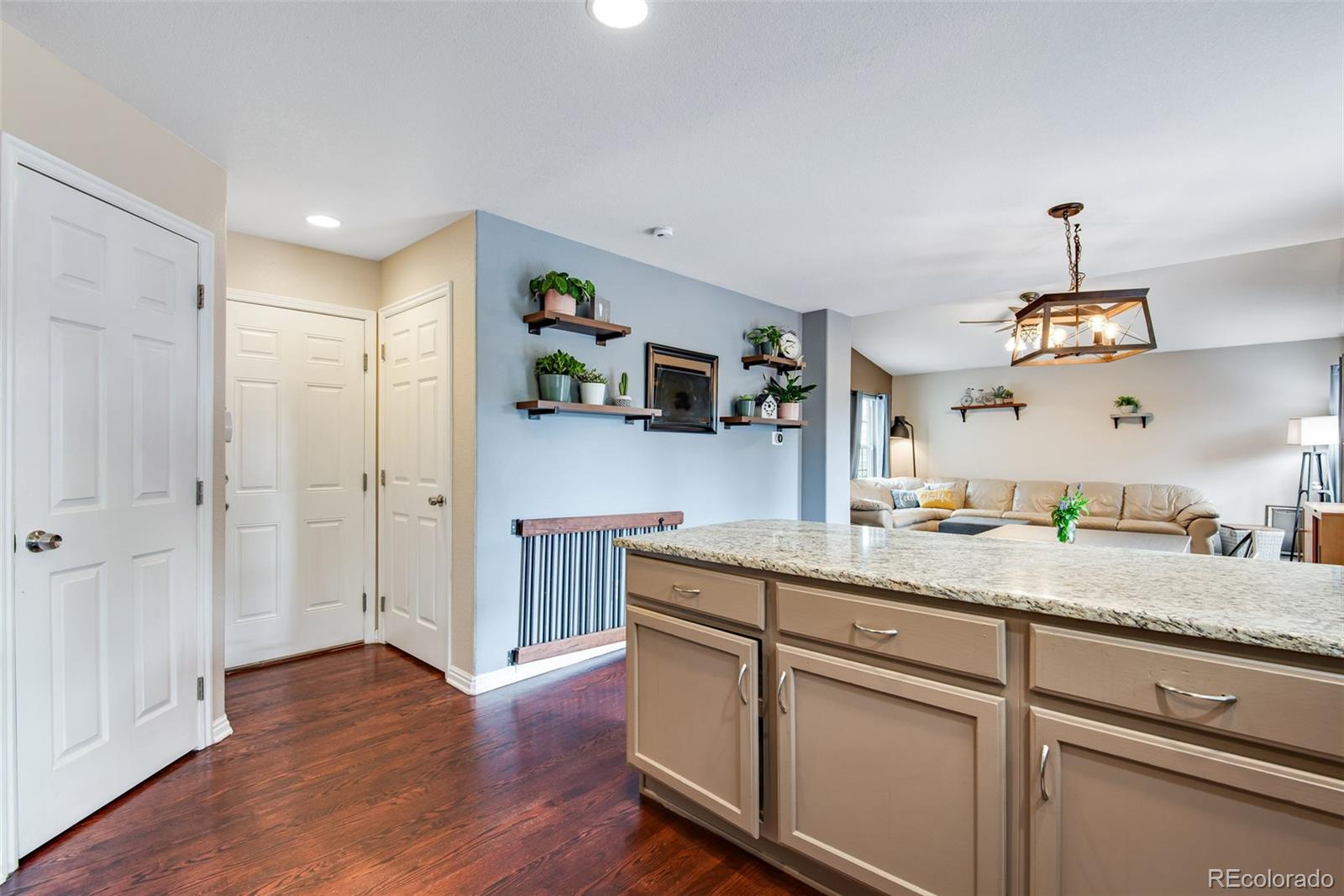 MLS Image #16 for 1179 s alton court,denver, Colorado
