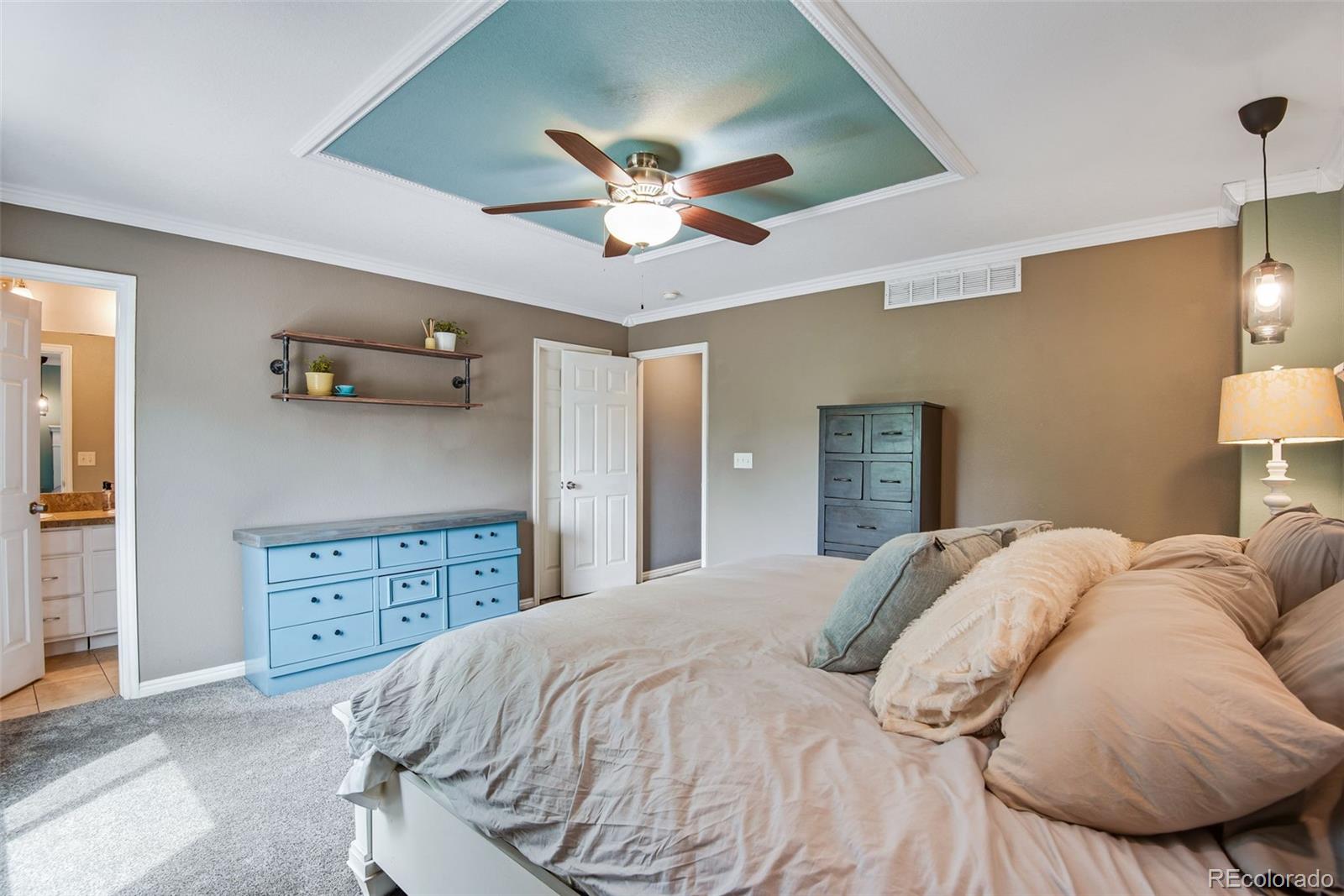 MLS Image #18 for 1179 s alton court,denver, Colorado
