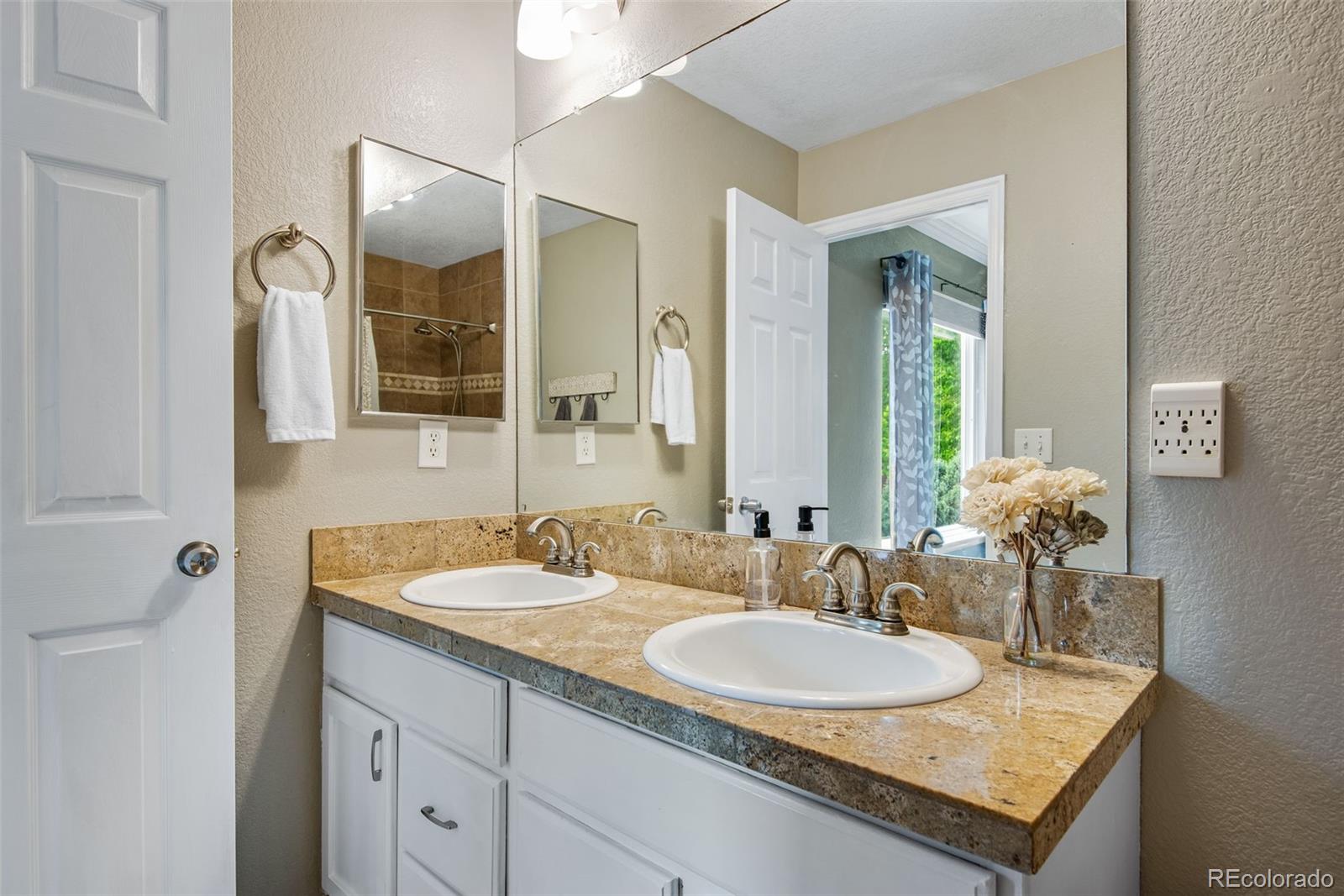 MLS Image #21 for 1179 s alton court,denver, Colorado