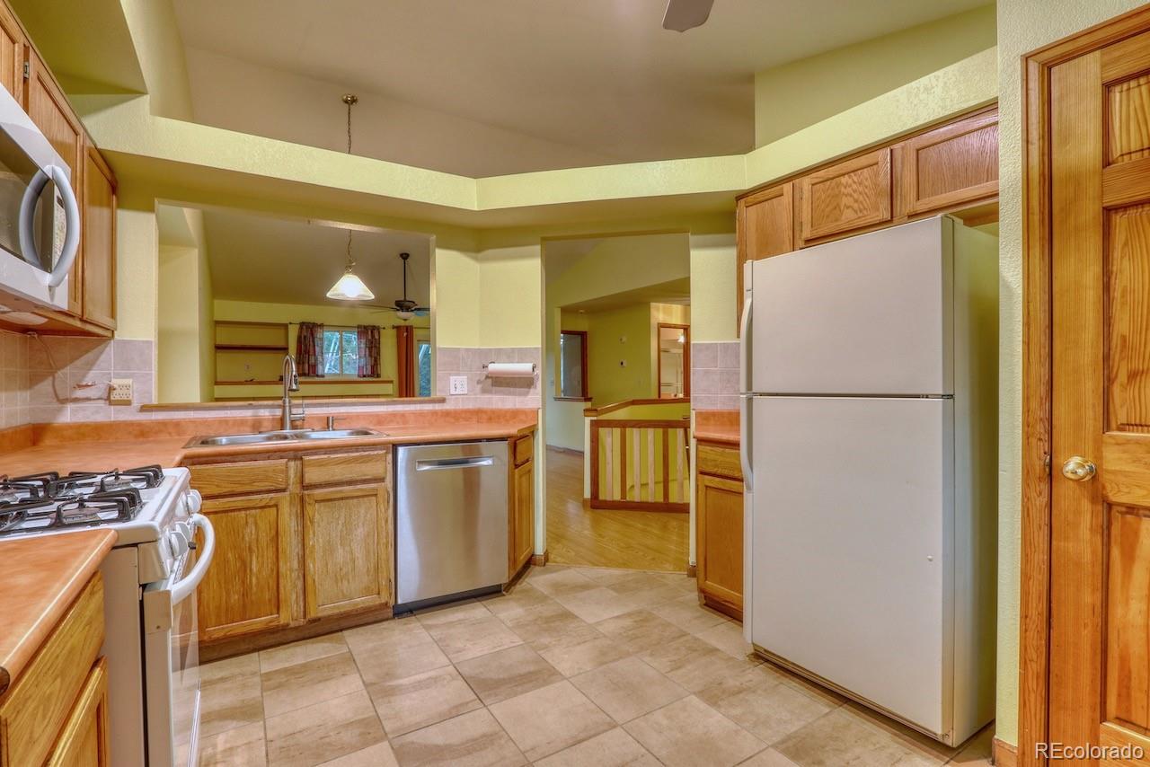 MLS Image #10 for 3100 s corona street,englewood, Colorado