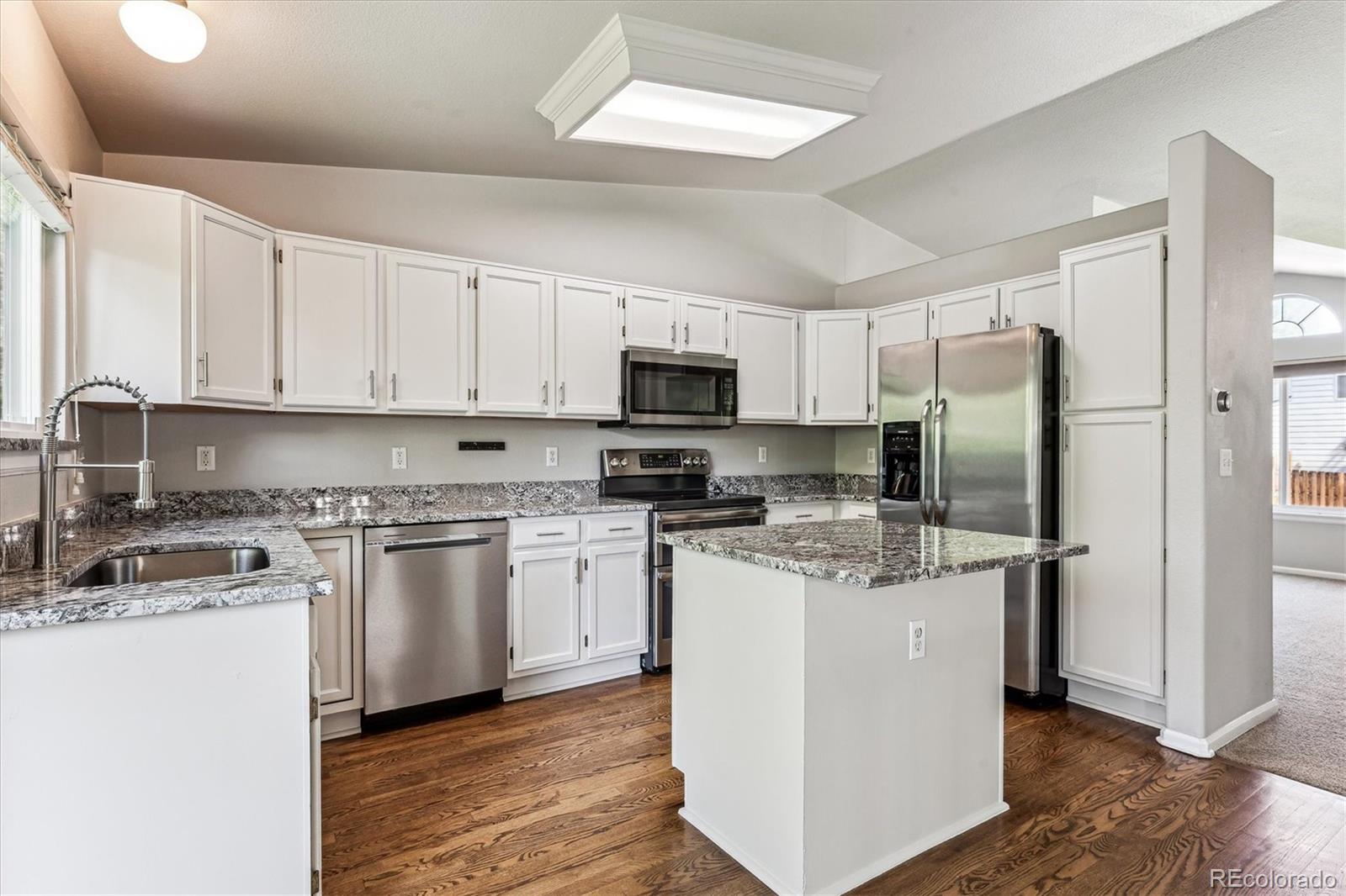 MLS Image #10 for 5651 s himalaya way,centennial, Colorado