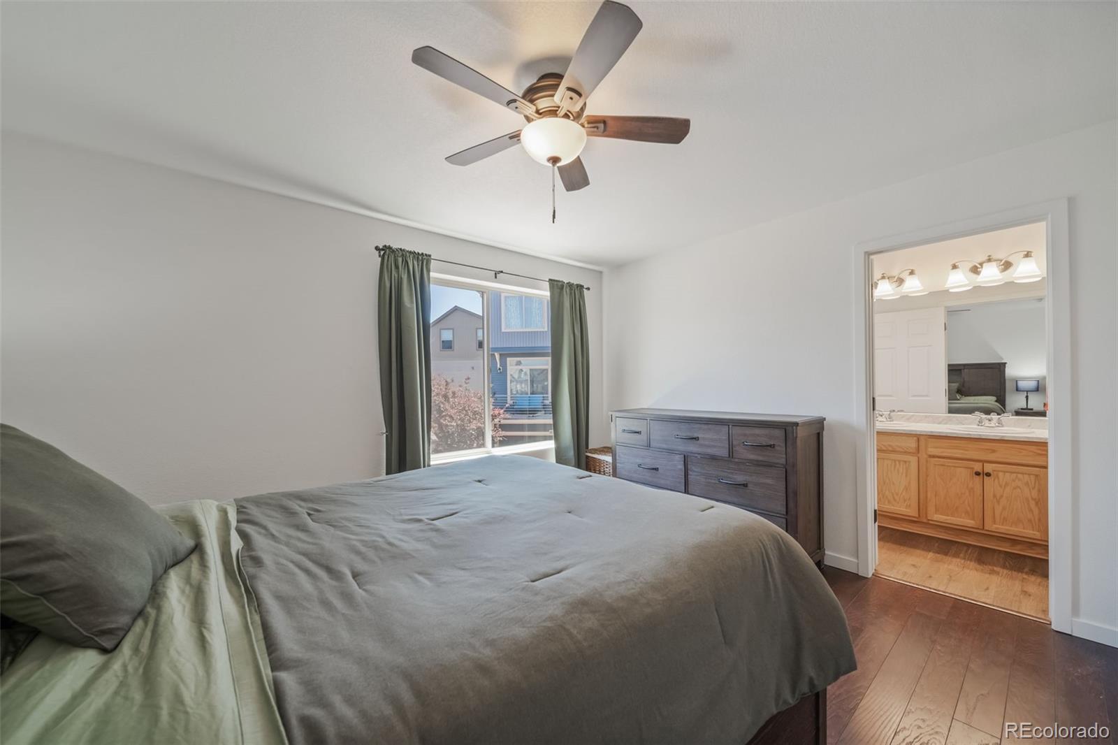 MLS Image #24 for 19120 e 54th place,denver, Colorado