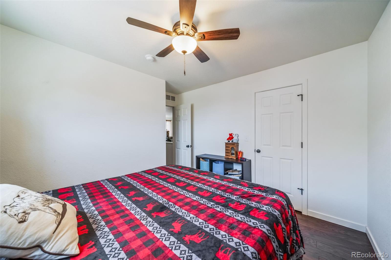 MLS Image #28 for 19120 e 54th place,denver, Colorado