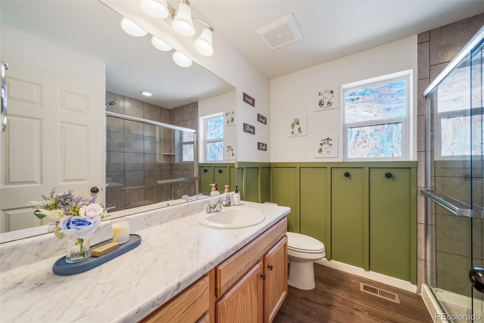 MLS Image #29 for 19120 e 54th place,denver, Colorado