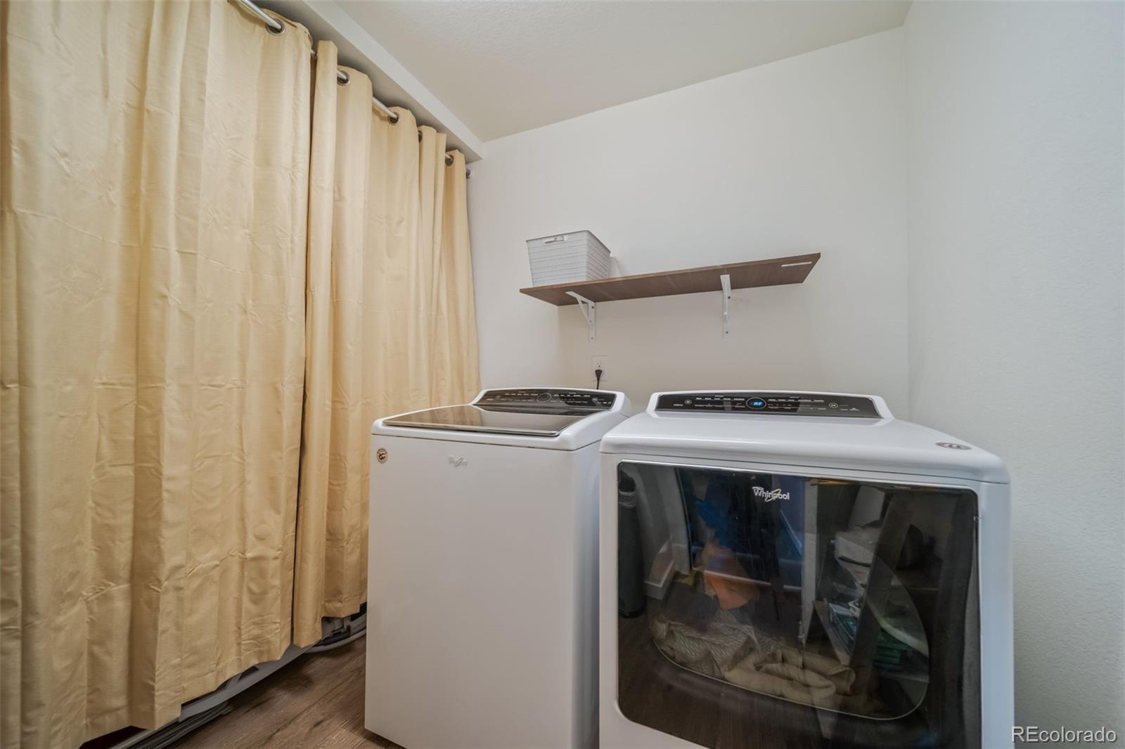MLS Image #31 for 19120 e 54th place,denver, Colorado