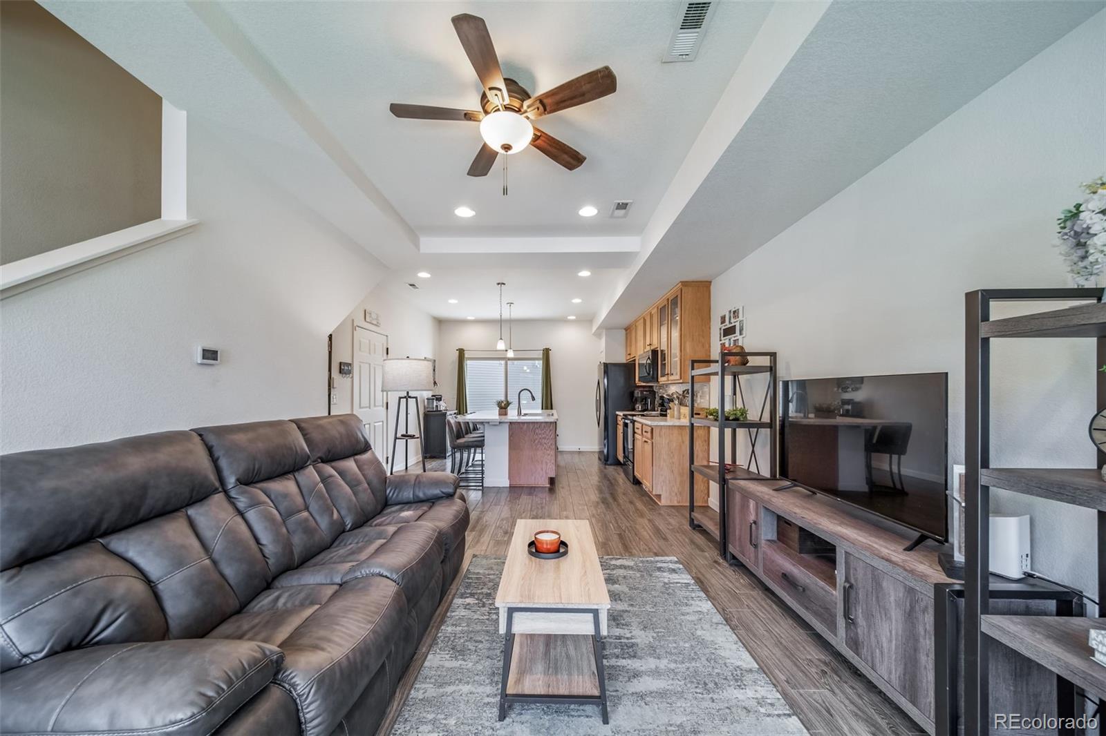 MLS Image #7 for 19120 e 54th place,denver, Colorado