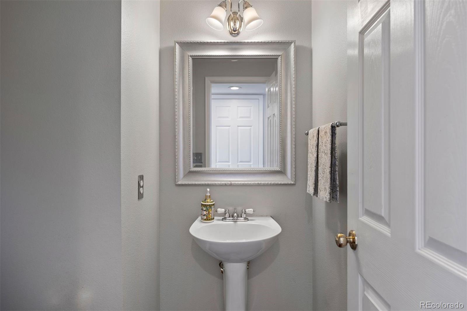 MLS Image #21 for 9810  townsville circle,highlands ranch, Colorado