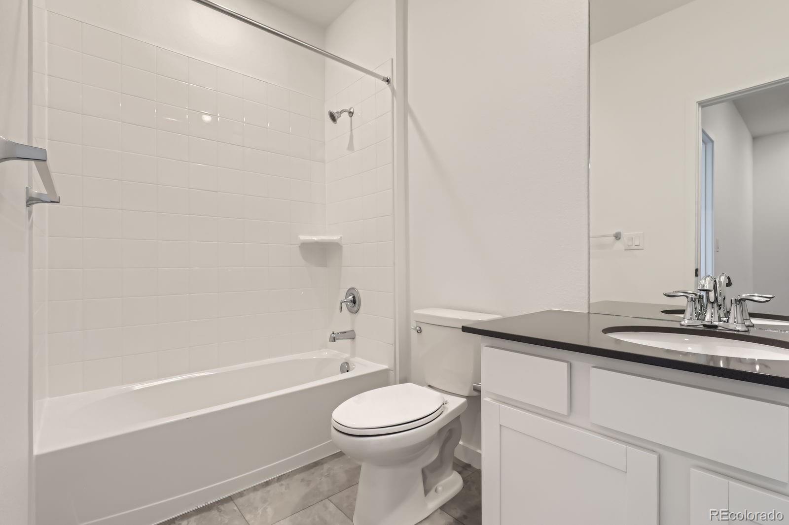 MLS Image #10 for 2006 s haleyville way,aurora, Colorado