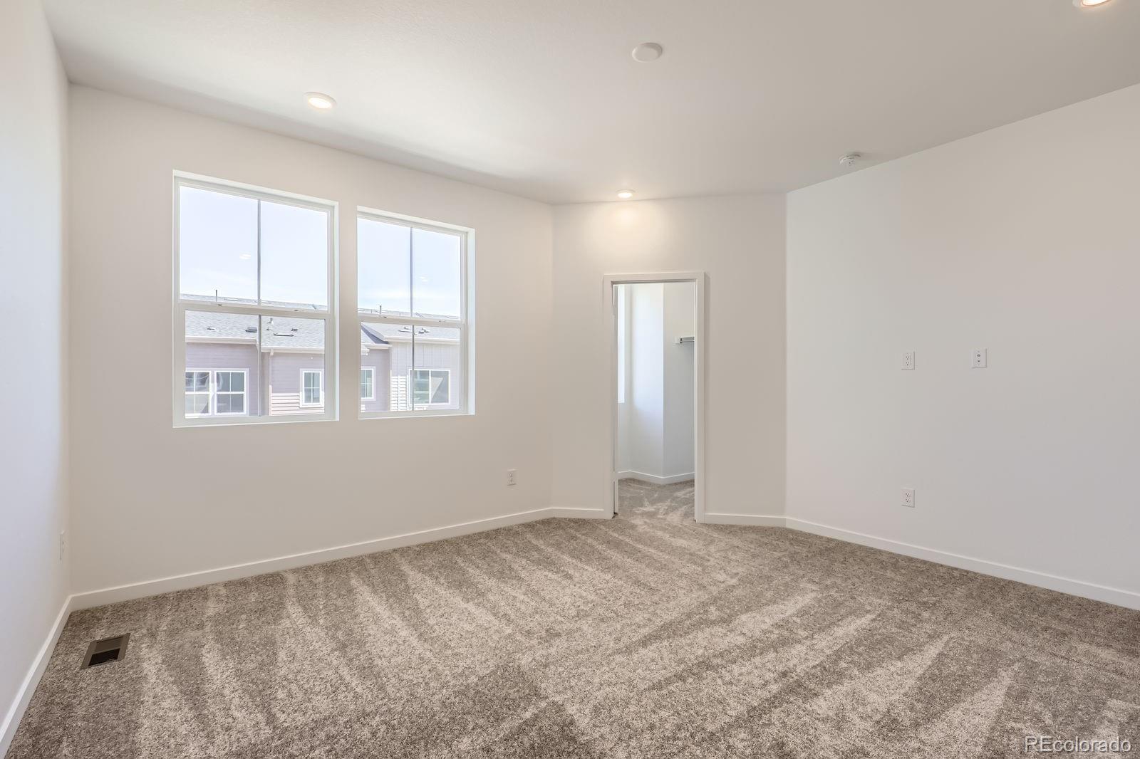 MLS Image #6 for 2006 s haleyville way,aurora, Colorado