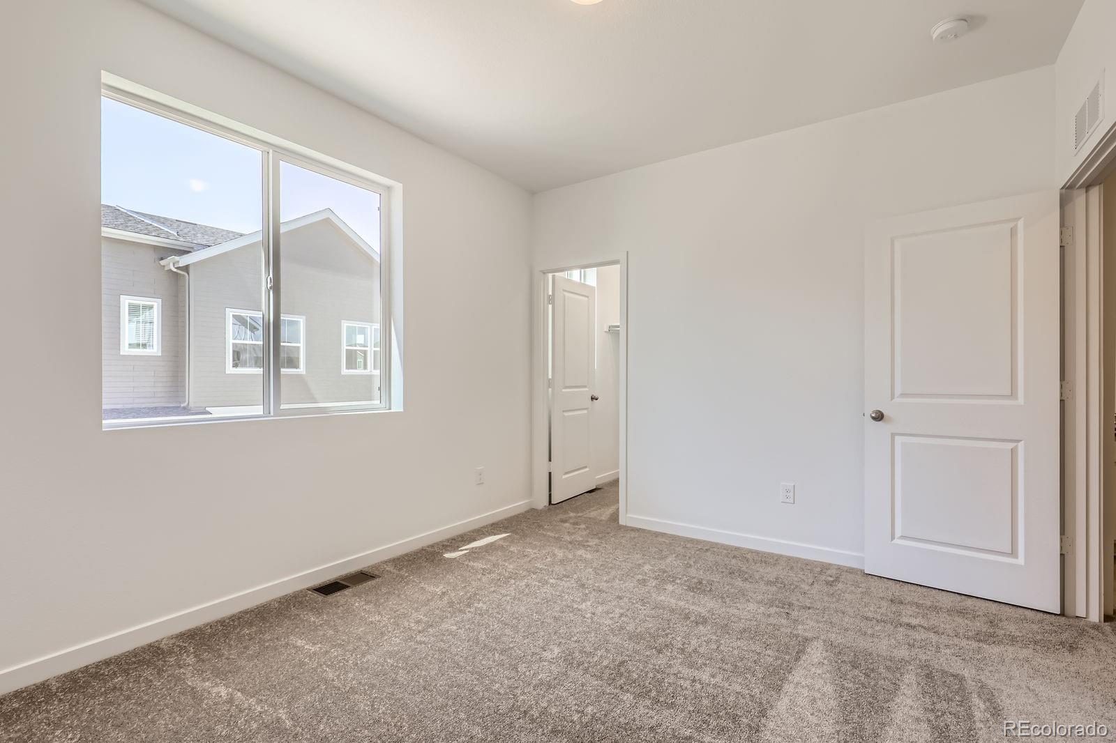 MLS Image #9 for 2006 s haleyville way,aurora, Colorado