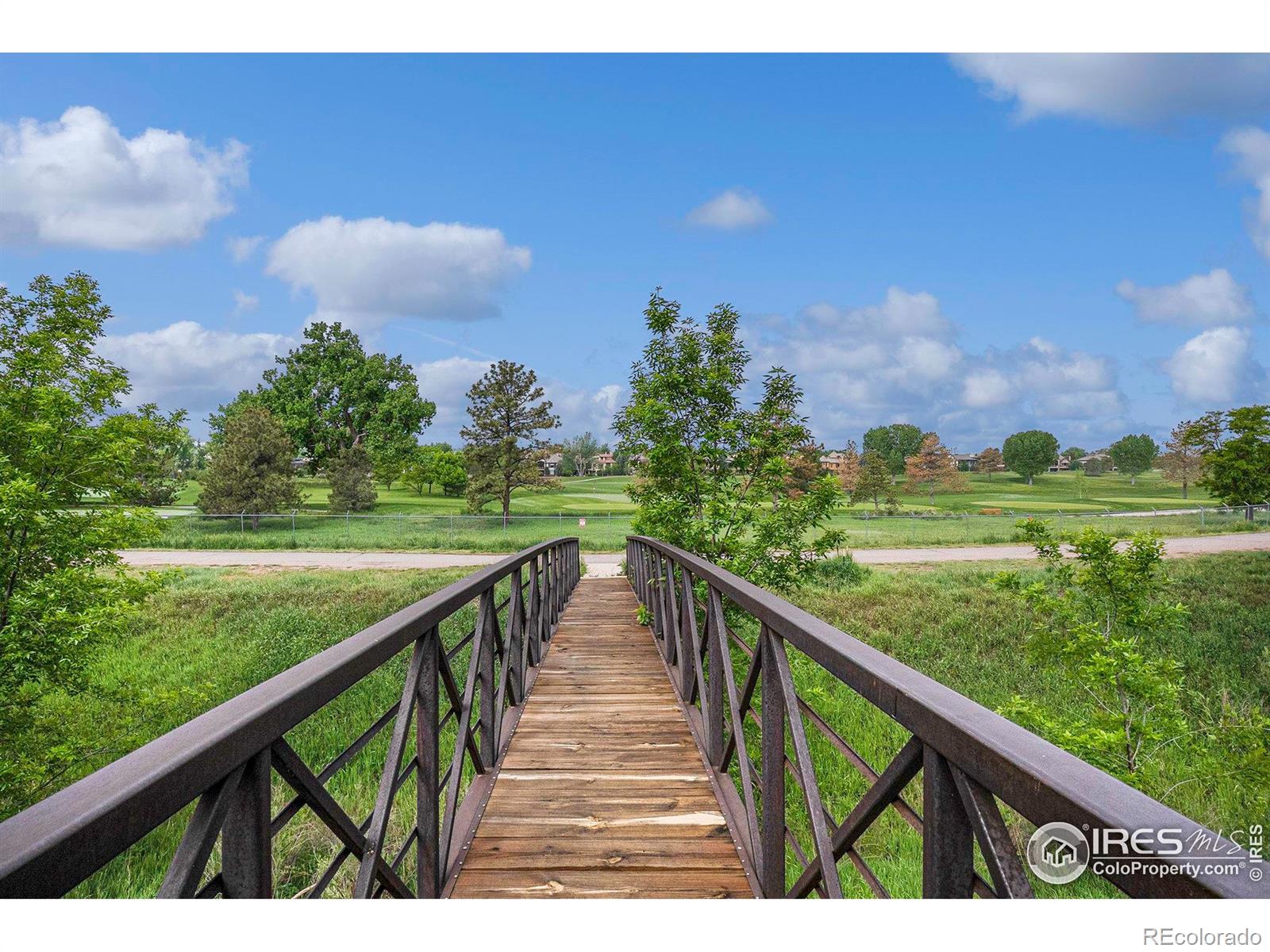 MLS Image #13 for 2525 s dayton way,denver, Colorado
