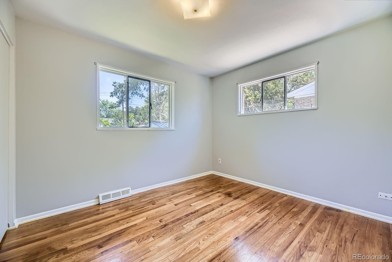 MLS Image #14 for 1750 s dale court,denver, Colorado