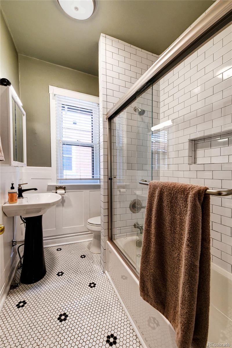 MLS Image #16 for 1172  harrison street,denver, Colorado