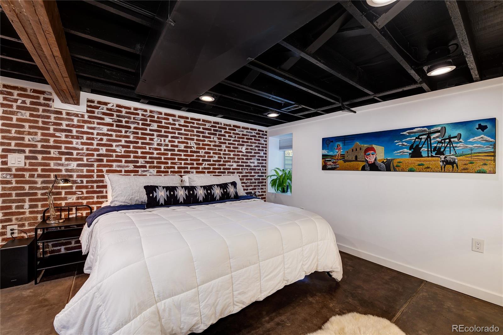 MLS Image #21 for 1172  harrison street,denver, Colorado