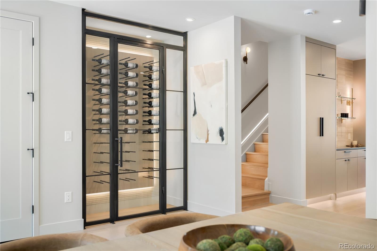 MLS Image #6 for 417 n madison street,denver, Colorado