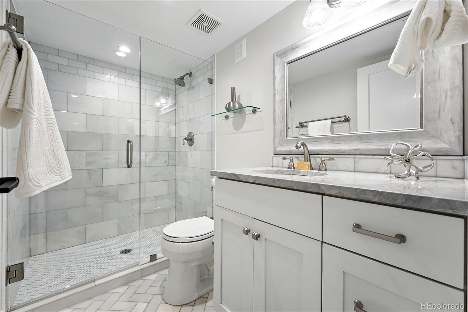 MLS Image #37 for 474 s vine street,denver, Colorado