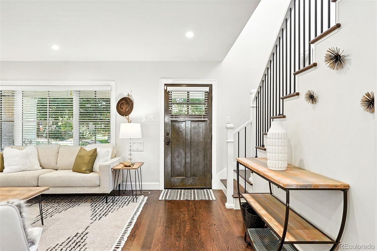 MLS Image #4 for 474 s vine street,denver, Colorado