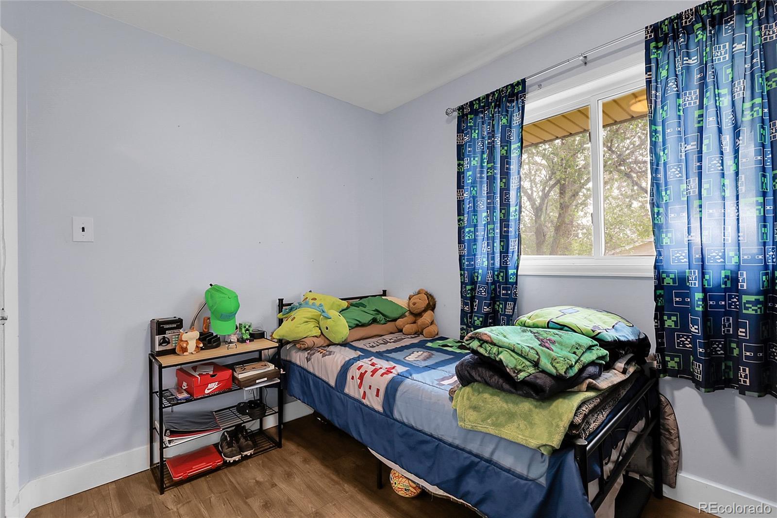 MLS Image #15 for 8660  de soto street,denver, Colorado
