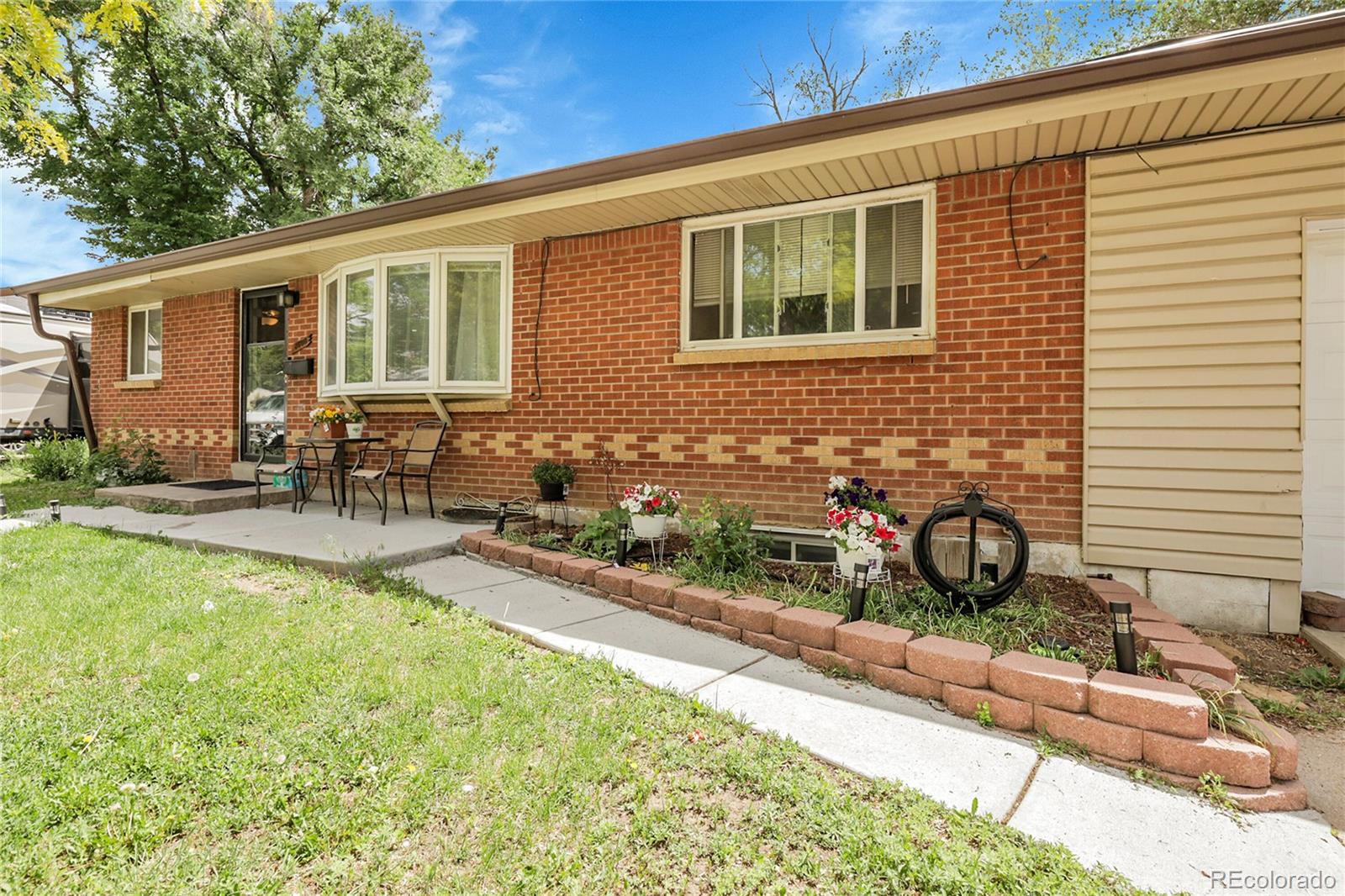 MLS Image #2 for 8660  de soto street,denver, Colorado