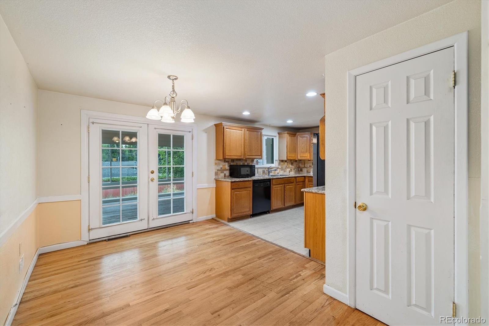 MLS Image #5 for 8137  vanguard drive,denver, Colorado