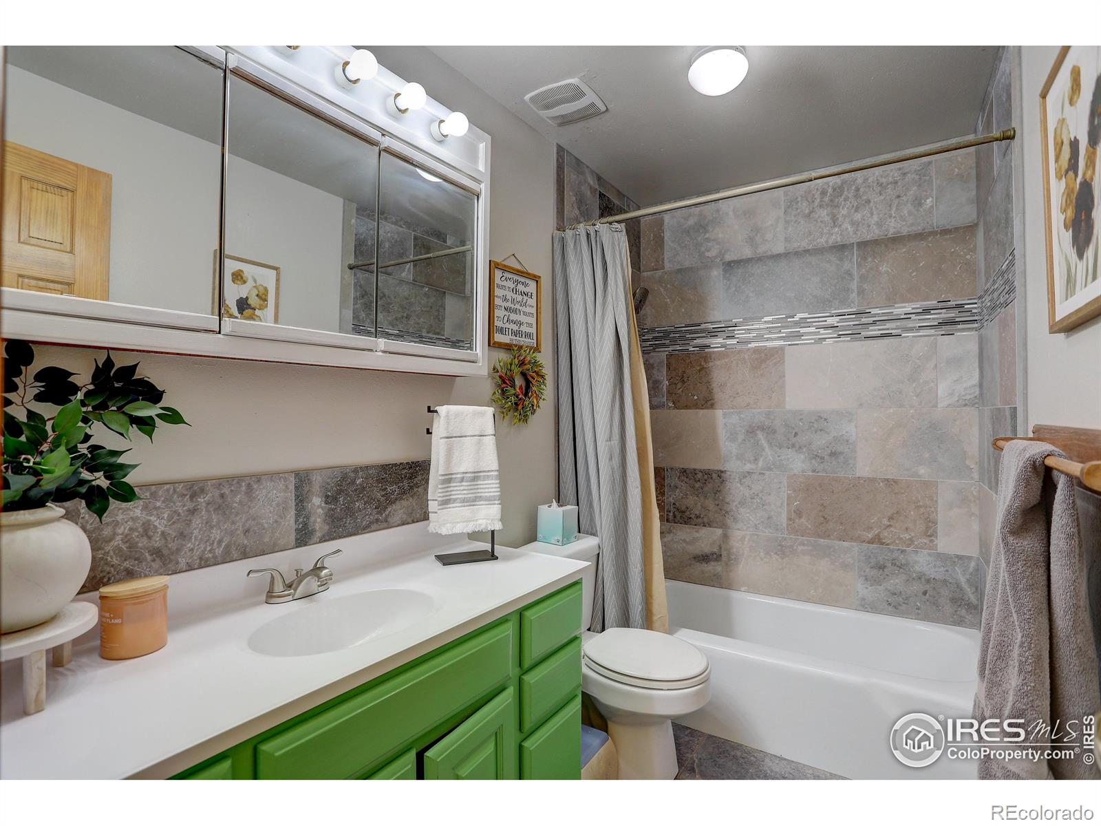 MLS Image #16 for 1428 s county road 23e ,berthoud, Colorado