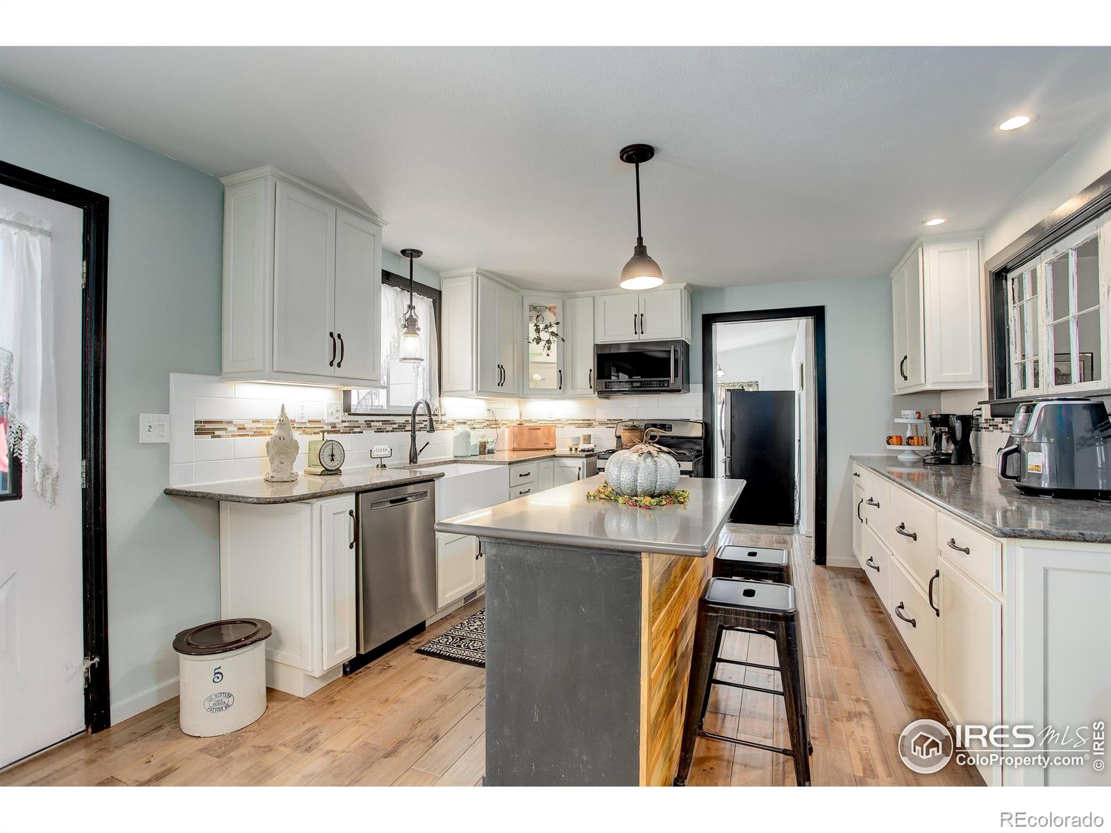 MLS Image #6 for 1428 s county road 23e ,berthoud, Colorado