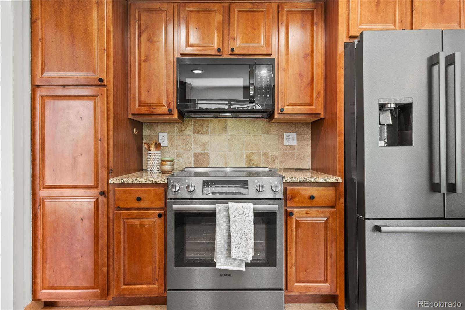 MLS Image #12 for 1475  kingsbury court,golden, Colorado