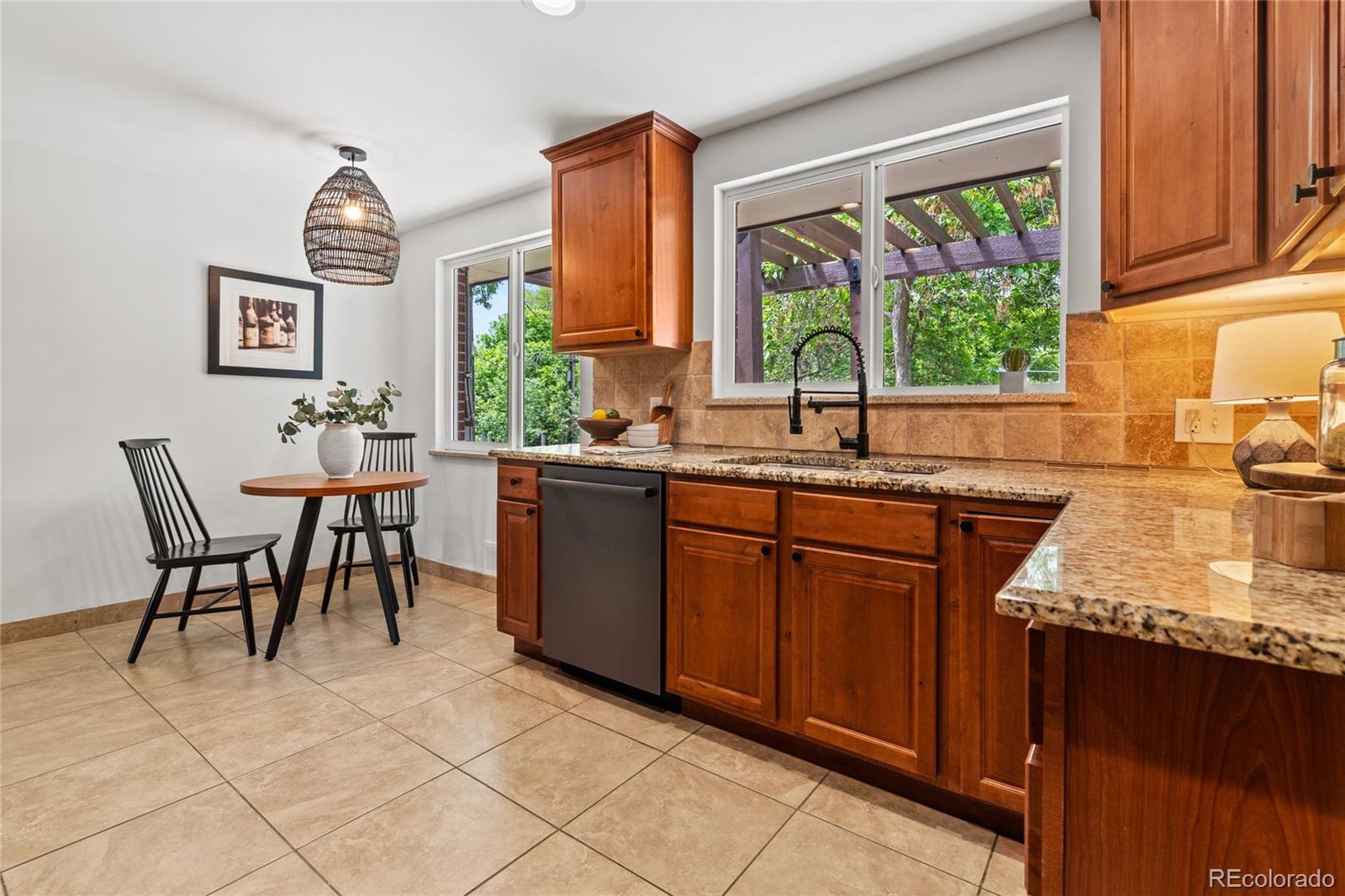 MLS Image #13 for 1475  kingsbury court,golden, Colorado