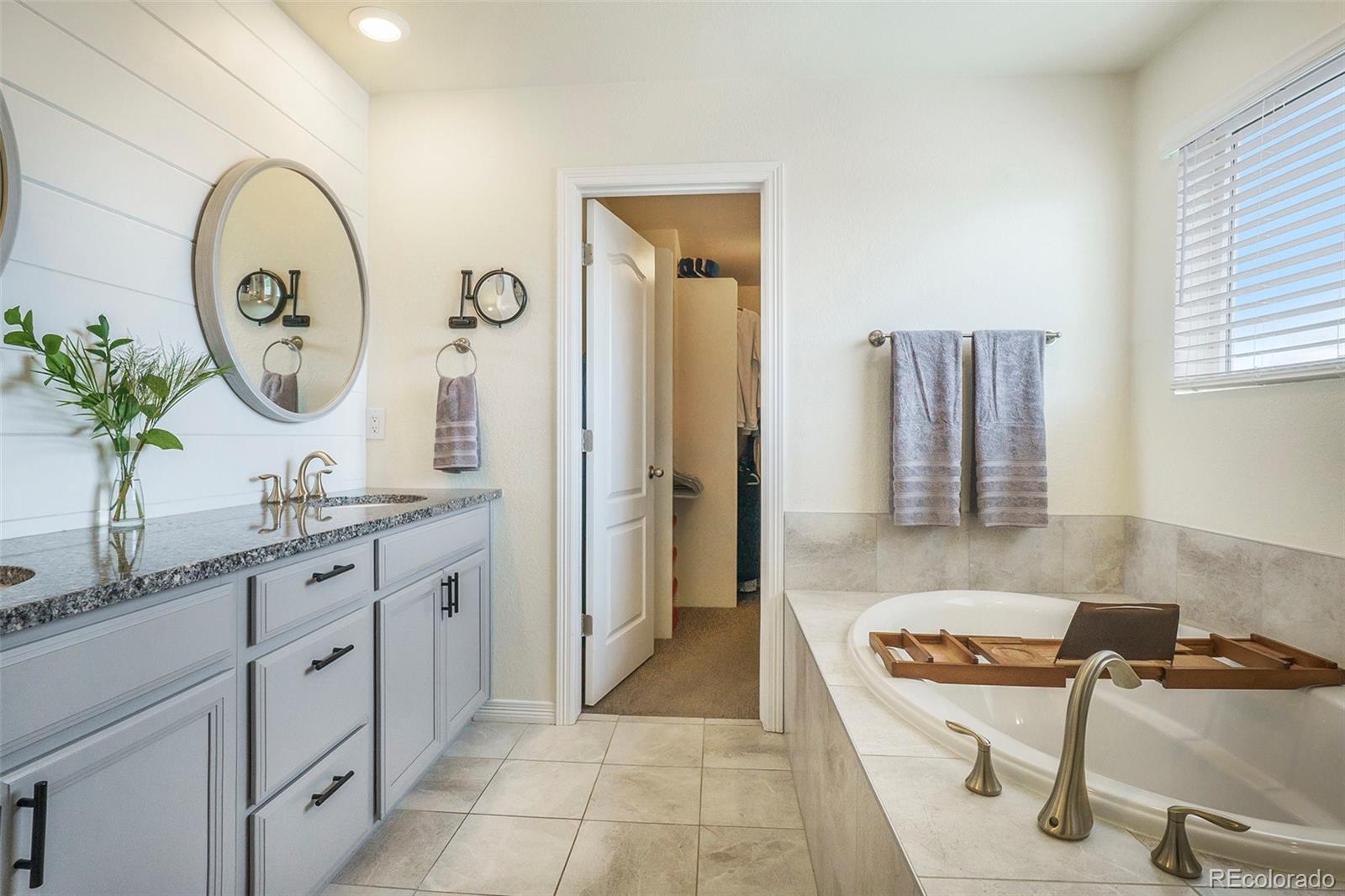 MLS Image #13 for 8078 s yantley court,aurora, Colorado