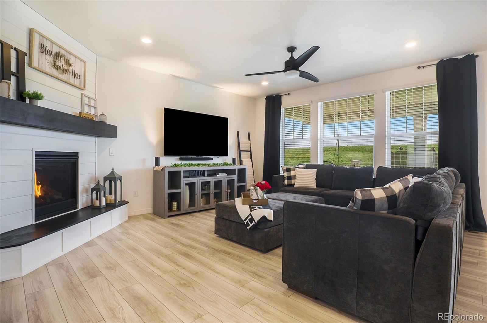 MLS Image #3 for 8078 s yantley court,aurora, Colorado