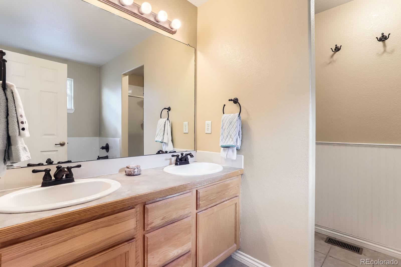 MLS Image #18 for 511  noel avenue,longmont, Colorado