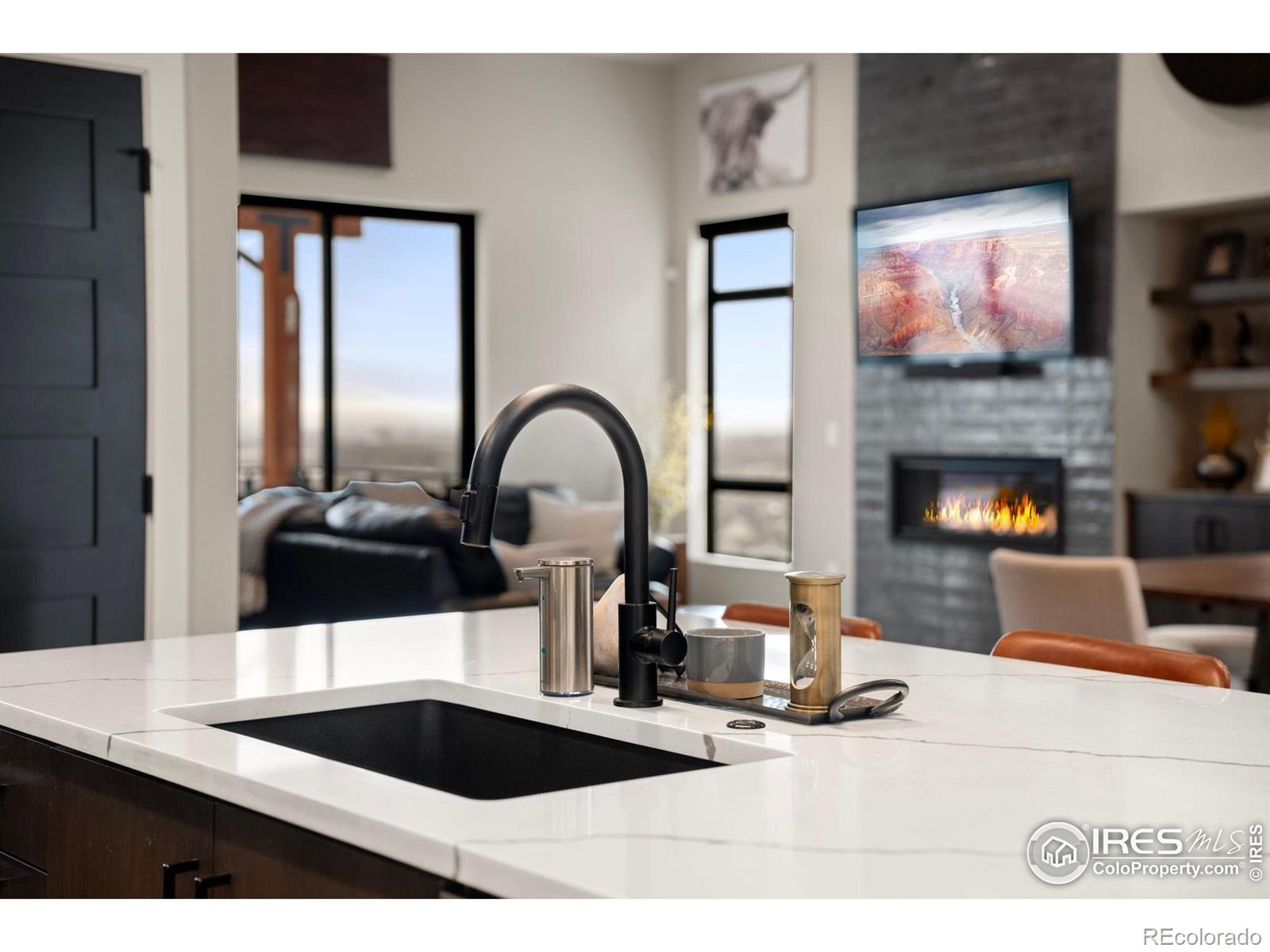 MLS Image #10 for 2089  picture pointe drive,windsor, Colorado