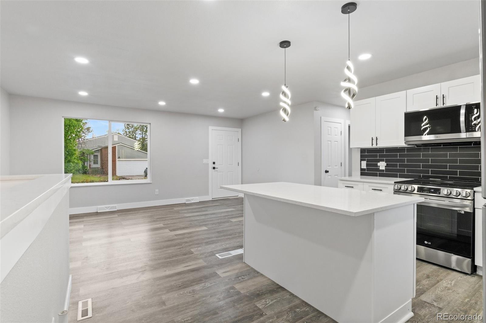MLS Image #10 for 4672 s lewiston way,aurora, Colorado