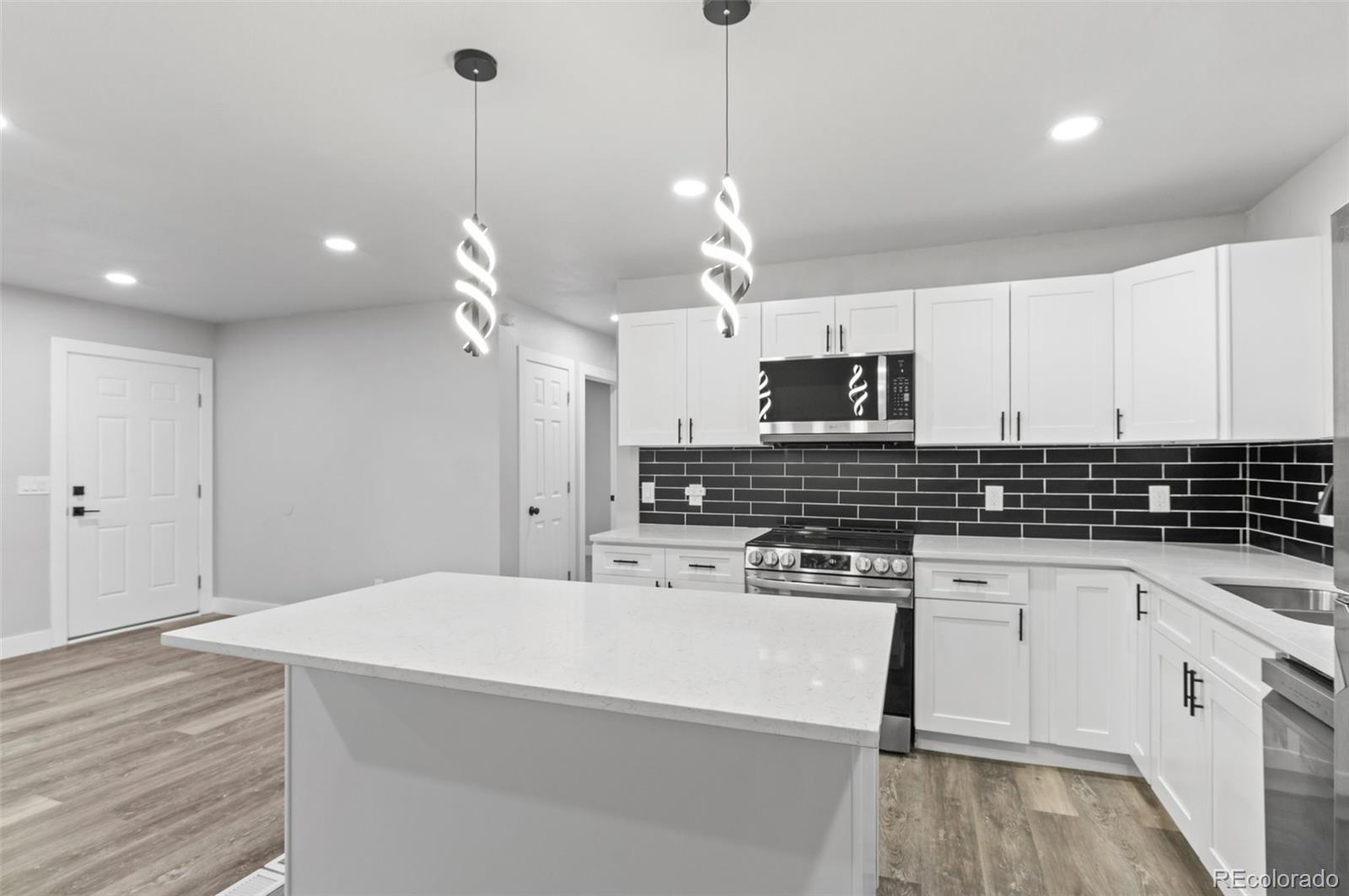 MLS Image #9 for 4672 s lewiston way,aurora, Colorado