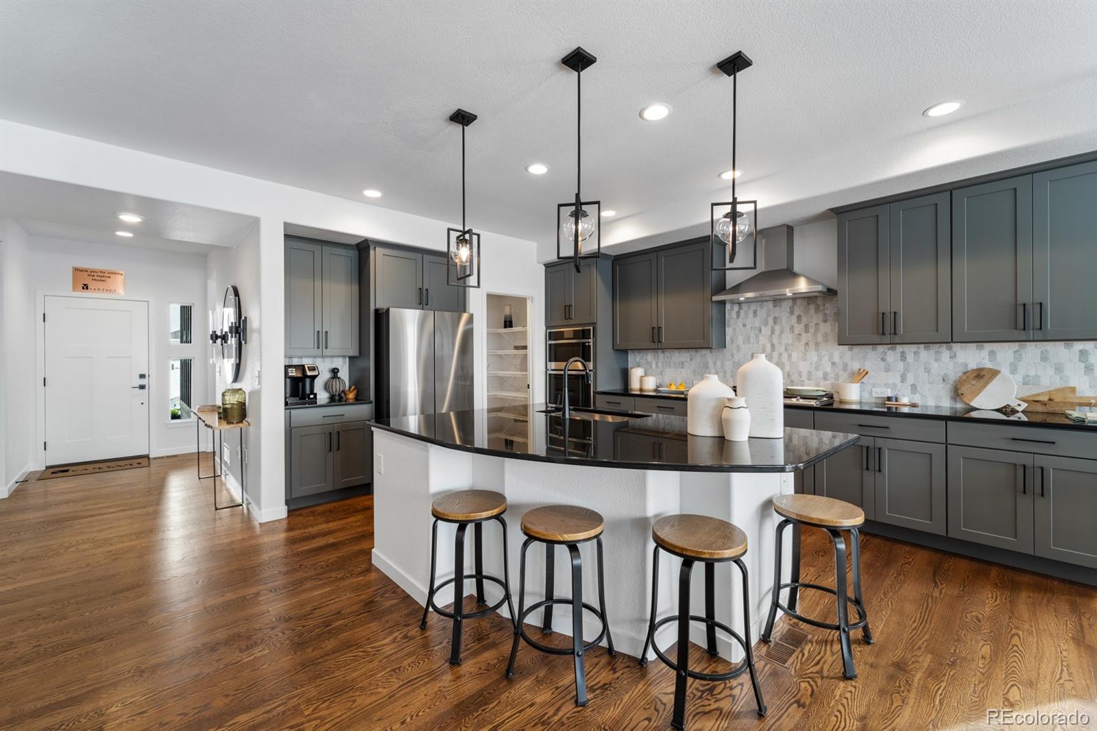 MLS Image #3 for 8275  nat love drive,colorado springs, Colorado