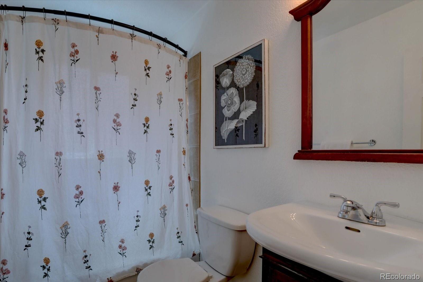 MLS Image #15 for 2812  krameria street,denver, Colorado