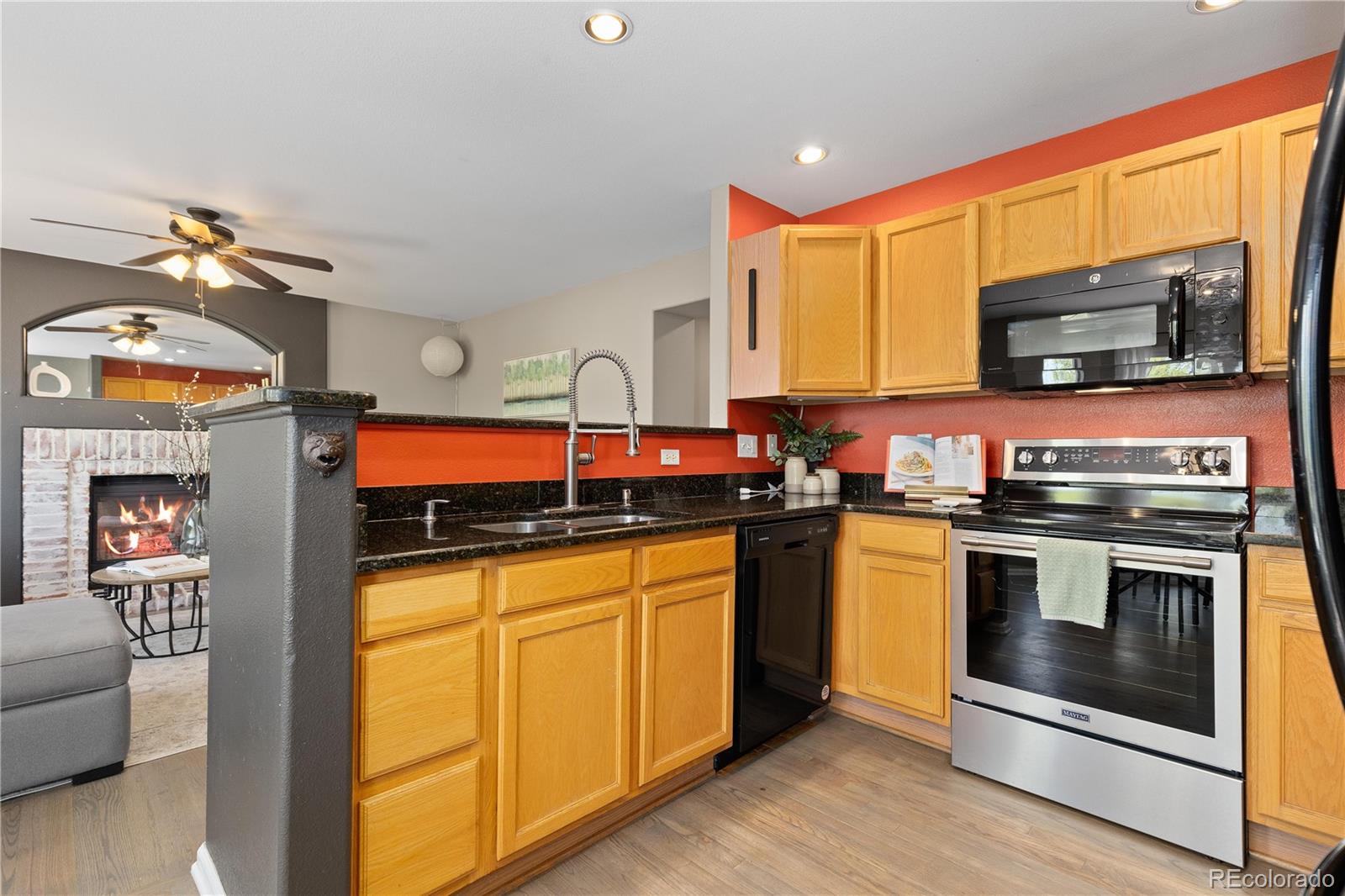MLS Image #12 for 2043  fendlebrush street,highlands ranch, Colorado