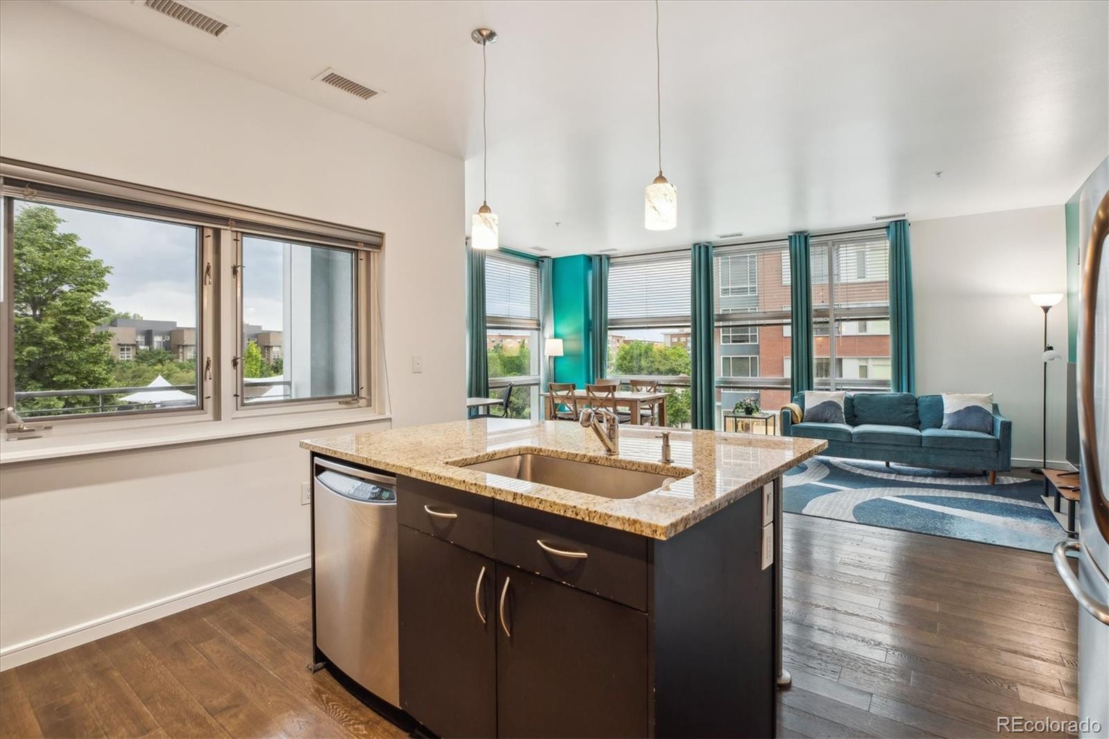MLS Image #4 for 2958  syracuse street,denver, Colorado