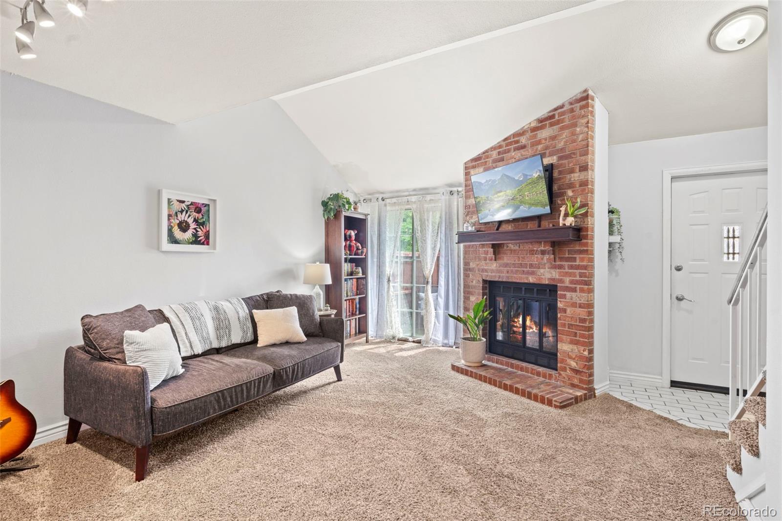 MLS Image #4 for 12142  bannock circle,denver, Colorado