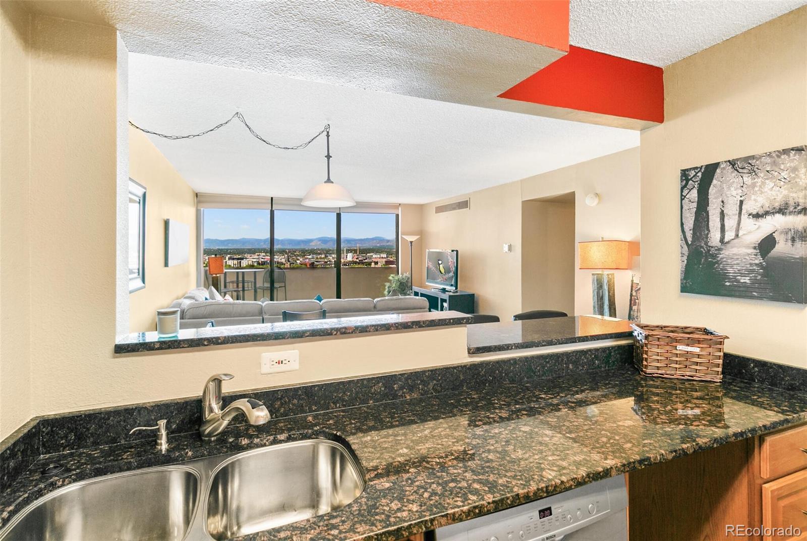 MLS Image #19 for 1020  15th street 16a,denver, Colorado
